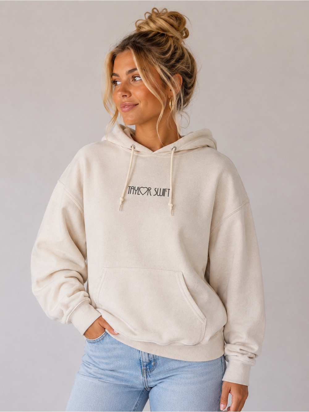 Taylor Swift Eras Tour Heart Hands Hoodie Cream Graphic Pullover Size S